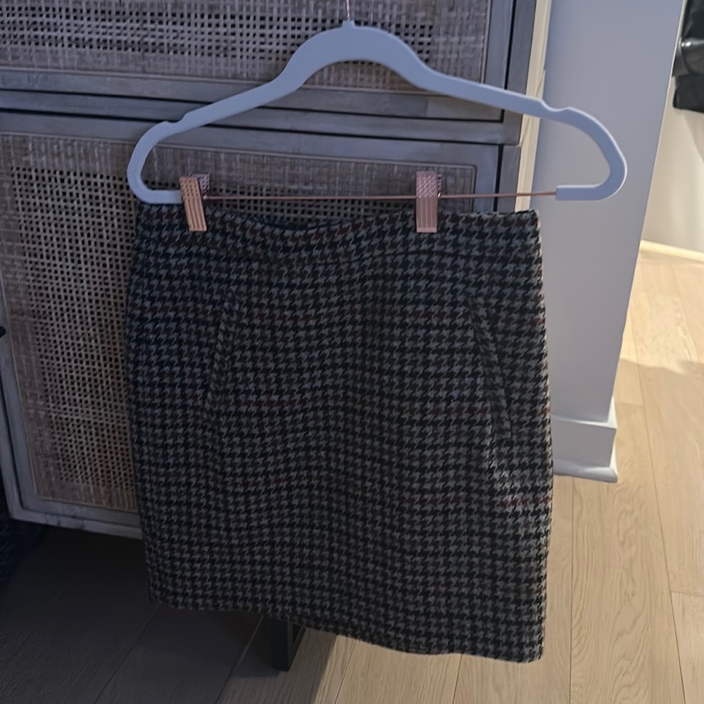 HOUNDSTOOTH JCREW SKIRT